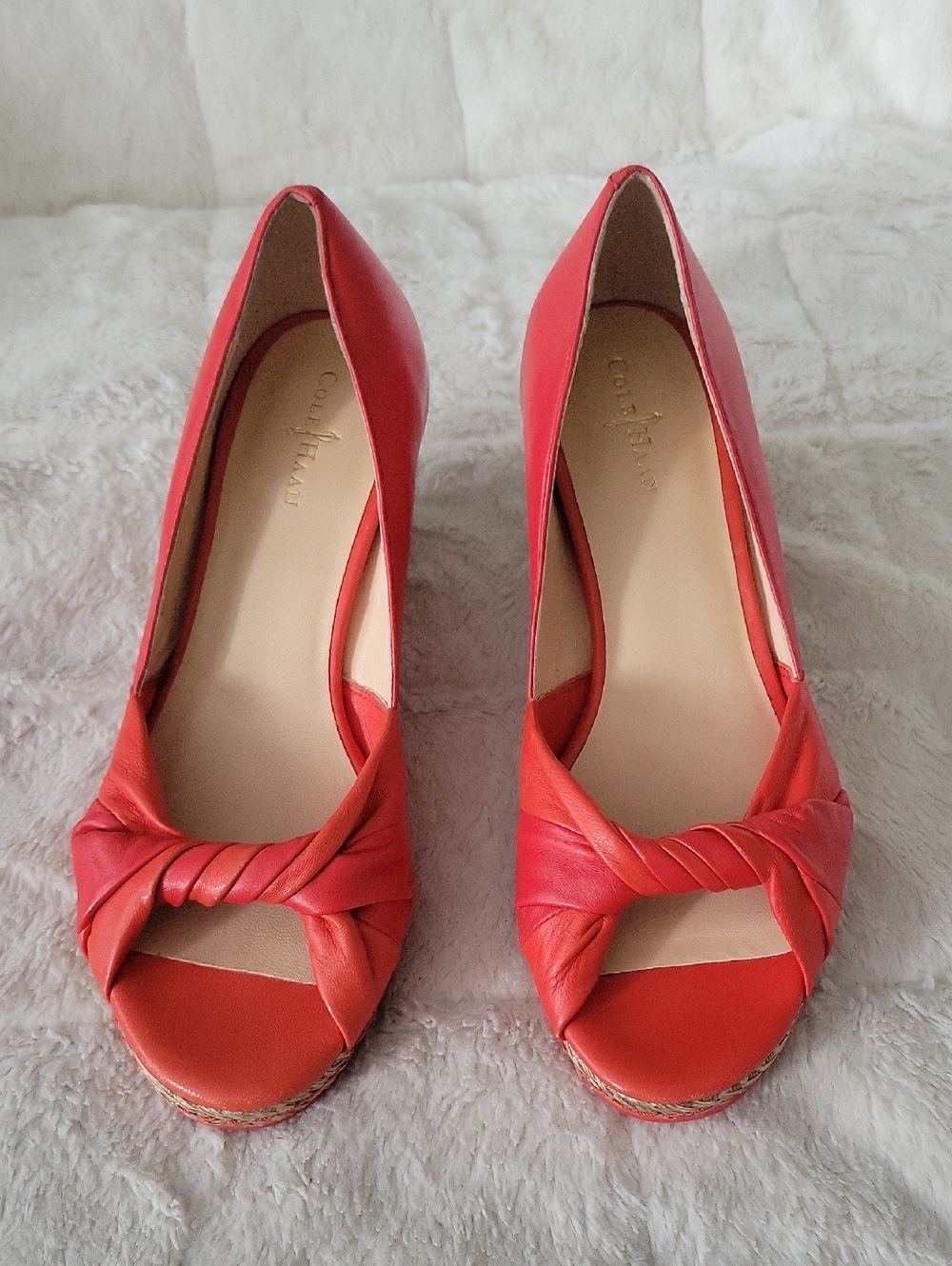 Cole Haan Coral Red Peep-Toe Knot Pumps Size 7B Platform